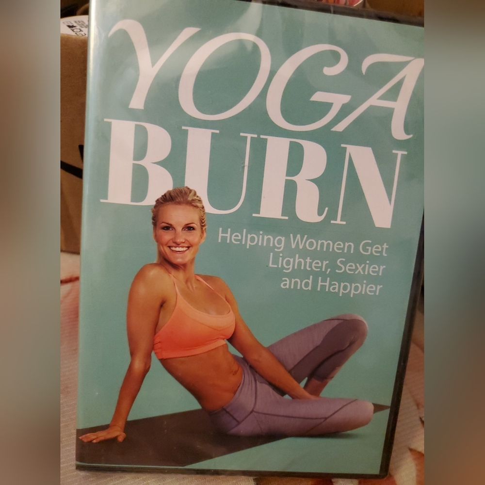 4 DVDs Yoga Burn Women's‎ Fitness Program